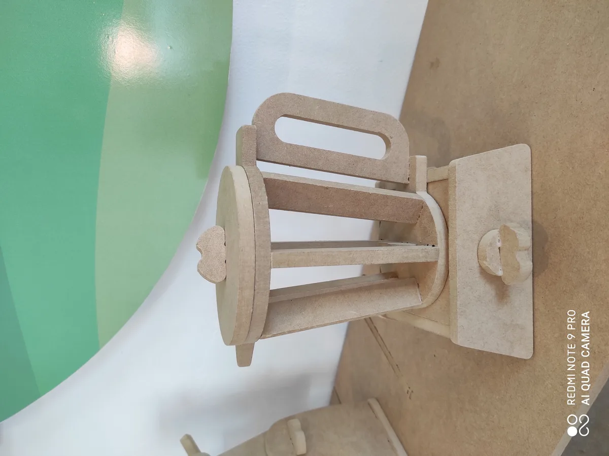 Licuadora — juguete en madera MDF de Fibro Planet